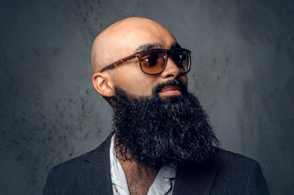 The Distinguished Beard - Premium Care & Styling The Distinguished Beard - Premium Care & Styling